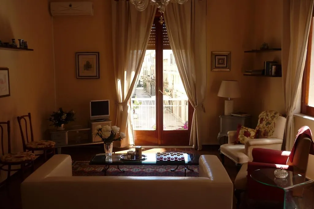 Casa Kina Marsala Vila